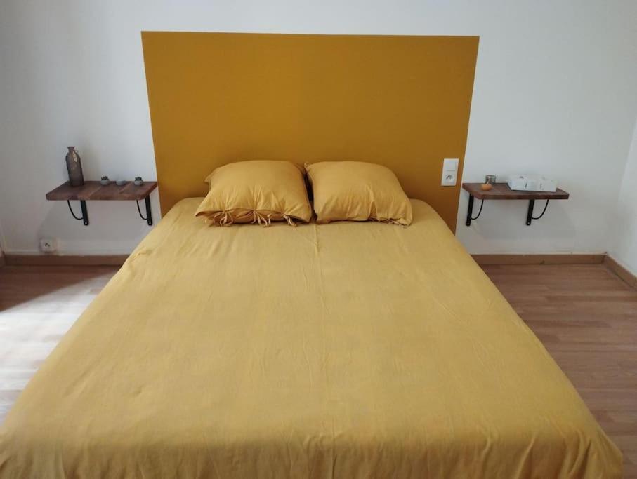 Appartement En Plein Centre. Carpentras Luaran gambar